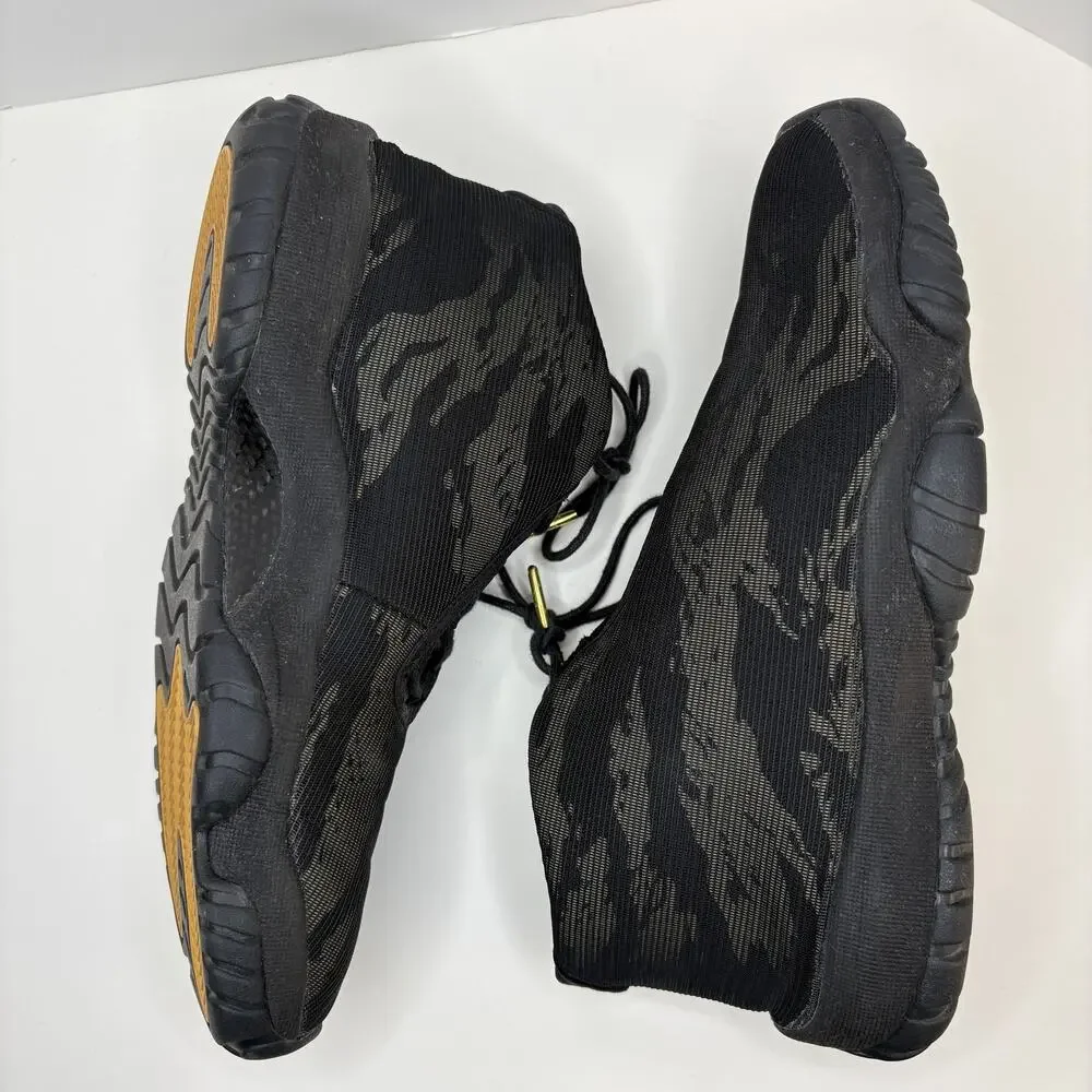 Jordan Future Black Metallic Gold Tiger Camo 656503 035 - Men's Size 9